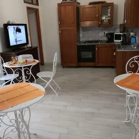 Zia Amalia Asfodelo Gasthuis 2*